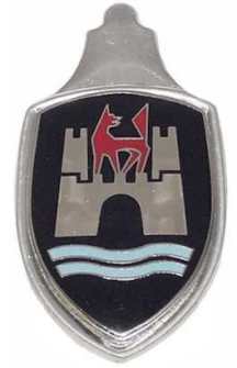 Wolfsburg Hood Crest - Black - German